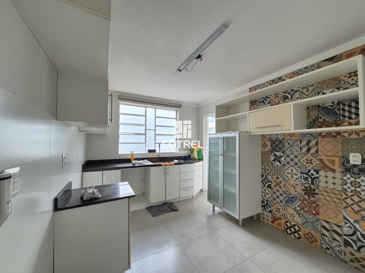 Apartamento para Locação 3 dormitórios sendo 1 suíte bairro Nossa Sra de Fátima