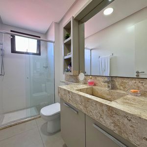 Cobertura com 180m², 3 dormitórios, 1 suíte, 2 vagas no Giverny em Torres para Comprar