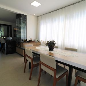 Casa de Condomínio com 262m², 3 dormitórios, 1 suíte, 2 vagas no Reserva das Águas em Torres para Comprar