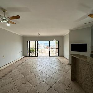 Cobertura com 379m² e 5 dormitórios no bairro Florestal em Lajeado para Comprar