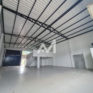 Pavilhão com 317m² e 1 dormitório no bairro Olarias em Lajeado para Alugar