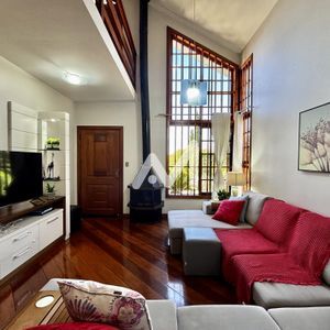 Casa com 194m² e 3 dormitórios no bairro Alto do Parque em Lajeado para Comprar