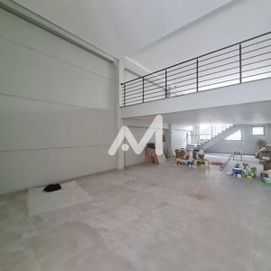 Loja com 172m² no bairro Centro em Lajeado para Alugar