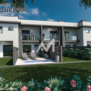 Sobrado com 109m² e 2 dormitórios no bairro Moinhos D'água em Lajeado para Comprar