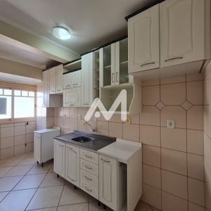Apartamento com 43m² e 1 dormitório no bairro Centro em Lajeado para Alugar