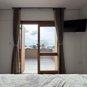 Casa com 159m², 4 dormitórios, 1 suíte no bairro Centro em Passo de Torres para Comprar