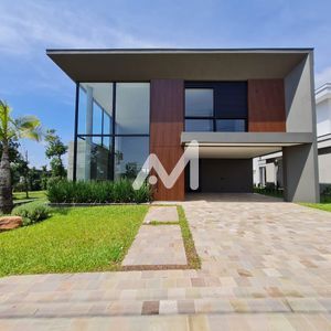 Casa com 326m² e 3 dormitórios no bairro Conventos em Lajeado para Comprar