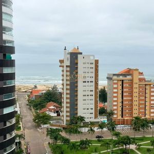 Cobertura com 204m², 3 dormitórios, 2 suítes, 2 vagas no Pérola Negra em Torres para Comprar