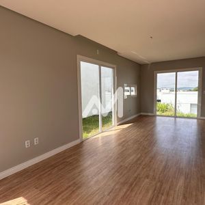 Casa com 69m² e 3 dormitórios no bairro Itaúba em Estrela para Comprar