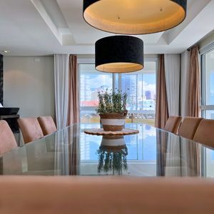 Cobertura com 471m², 4 dormitórios, 4 suítes, 6 vagas no Punta del Mare em Torres para Comprar