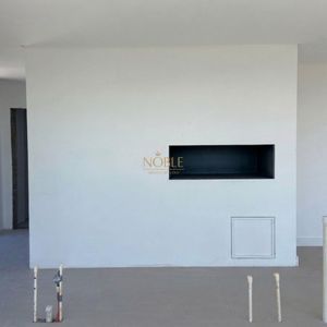 Cobertura com 385m², 4 dormitórios, 4 suítes, 4 vagas no Vanguard em Torres para Comprar