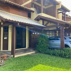 Casa de Condomínio com 161m², 3 dormitórios, 1 suíte, 1 vaga no Condomínio Plaza Guarita em Torres para Comprar