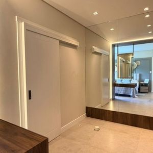 Casa, 3 dormitórios, 3 suítes, 2 vagas no Ocean Side em Torres para Comprar