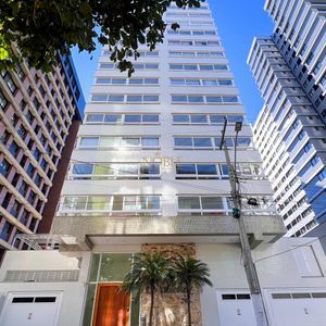 Apartamento com 130m², 3 dormitórios, 1 suíte, 2 vagas no Monterrey em Torres para Comprar