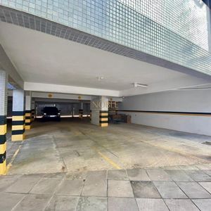 Apartamento com 186m², 3 dormitórios, 1 suíte, 4 vagas no Debret em Torres para Comprar