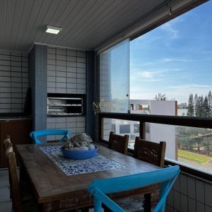 Apartamento com 155m², 3 dormitórios, 1 suíte, 1 vaga no Edificio Villa Itaparica em Torres para Comprar