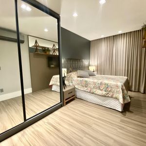 Apartamento com 136m², 3 dormitórios, 3 suítes, 2 vagas no Dall'acqua em Torres para Comprar