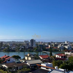 Cobertura com 249m², 3 dormitórios, 2 suítes, 3 vagas no Marechiare em Torres para Comprar