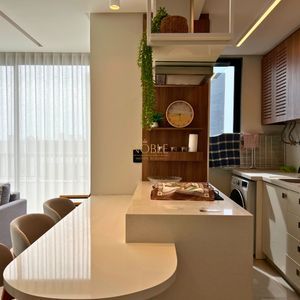 Apartamento com 64m², 2 dormitórios, 1 suíte, 1 vaga no Aston em Torres para Comprar