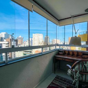 Apartamento com 84m², 2 dormitórios, 1 suíte, 2 vagas no Dom Raphael em Torres para Comprar