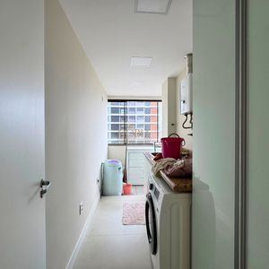 Apartamento com 161m², 4 dormitórios, 4 suítes, 2 vagas no Mare Blu em Torres para Comprar