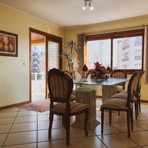 Apartamento com 161m², 3 dormitórios, 1 suíte, 1 vaga no Parliluad em Torres para Comprar