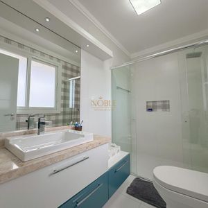 Casa de Condomínio, 4 dormitórios, 4 suítes, 2 vagas no Ocean Side em Torres para Comprar