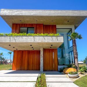 Casa de Condomínio com 360m², 4 dormitórios, 4 suítes, 2 vagas no Condomínio Ilhas Park em Torres para Comprar