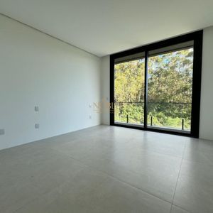 Casa de Condomínio, 4 dormitórios, 4 suítes, 2 vagas no Ocean Side em Torres para Comprar