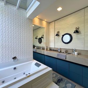 Casa de Condomínio com 280m², 4 dormitórios, 4 suítes, 4 vagas no Ocean Side em Torres para Comprar