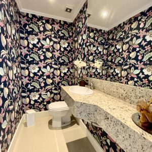 Apartamento com 249m², 4 dormitórios, 4 suítes, 3 vagas no Graziela em Torres para Comprar