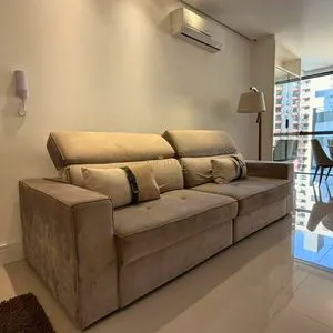 Apartamento com 103m², 3 dormitórios, 3 suítes, 2 vagas no Absoluto em Torres para Comprar