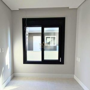 Casa com 335m², 4 dormitórios, 4 suítes, 2 vagas no Reserva das Águas em Torres para Comprar