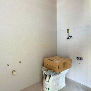 Apartamento com 210m², 4 dormitórios, 4 suítes, 3 vagas no Vanguard em Torres para Comprar