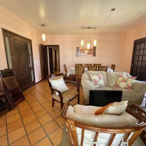 Apartamento com 200m², 4 dormitórios, 4 suítes, 1 vaga no Piazza del Mare em Torres para Comprar