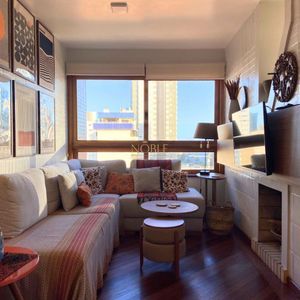 Apartamento com 102m², 2 dormitórios, 1 suíte, 1 vaga no La Tour em Torres para Comprar