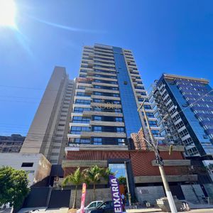 Apartamento com 97m², 2 dormitórios, 2 suítes, 1 vaga no Rosa dos Ventos em Torres para Comprar