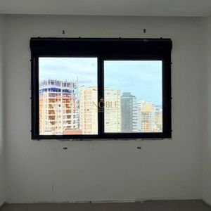 Apartamento com 130m², 4 dormitórios, 3 suítes, 3 vagas no Mirage em Torres para Comprar