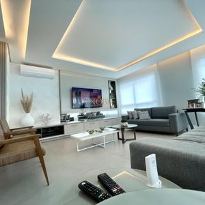 Apartamento com 155m², 3 dormitórios, 3 suítes, 2 vagas no Montechiaro em Torres para Comprar