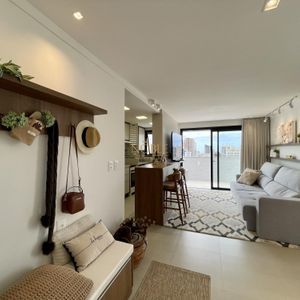Cobertura com 123m², 2 dormitórios, 2 suítes, 2 vagas no Vicino em Torres para Comprar