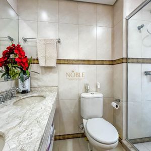 Apartamento com 212m², 3 dormitórios, 3 suítes, 2 vagas no L'essence em Torres para Comprar