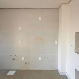 Apartamento com 68m², 2 dormitórios, 1 suíte, 1 vaga no Florença em Torres para Comprar