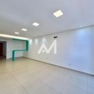 Sala Comercial com 45m² no bairro Centro em Lajeado para Comprar ou Alugar