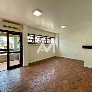 Apartamento com 74m² e 1 dormitório no bairro Centro em Lajeado para Comprar