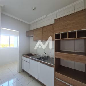 Apartamento com 63m² e 2 dormitórios no bairro Universitário em Lajeado para Alugar