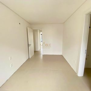 Apartamento com 140m², 3 dormitórios, 3 suítes, 2 vagas no Voga em Torres para Comprar
