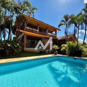 Casa com 490m² e 4 dormitórios no bairro Alto do Parque em Lajeado para Comprar