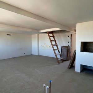 Duplex com 84m², 2 dormitórios, 2 suítes, 1 vaga no Punta Del Sole em Torres para Comprar