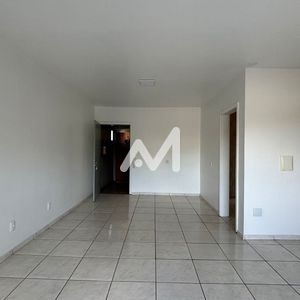 Apartamento com 82m² e 3 dormitórios no bairro Centro em Lajeado para Alugar