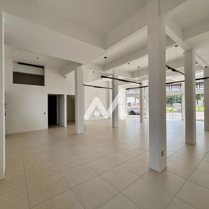 Loja com 170m² no bairro Florestal em Lajeado para Comprar ou Alugar
